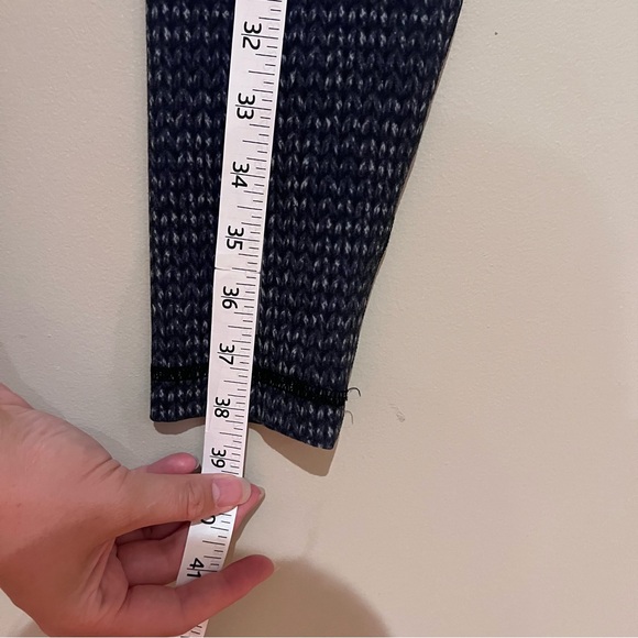 Lululemon Wunder Under Grey Pattern Leggings Size 8 - Picture 5 of 8